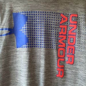 Under Armour Tshirt